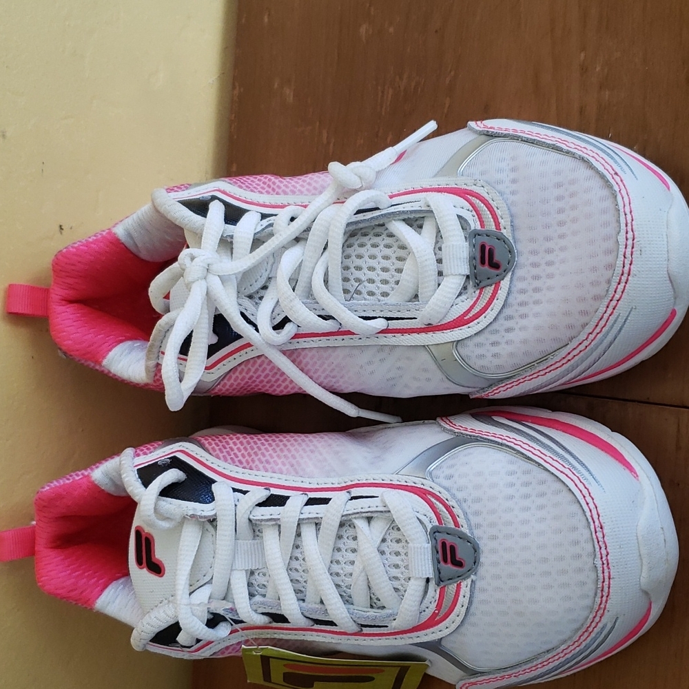 Fila sneakers - Picture 2 of 8